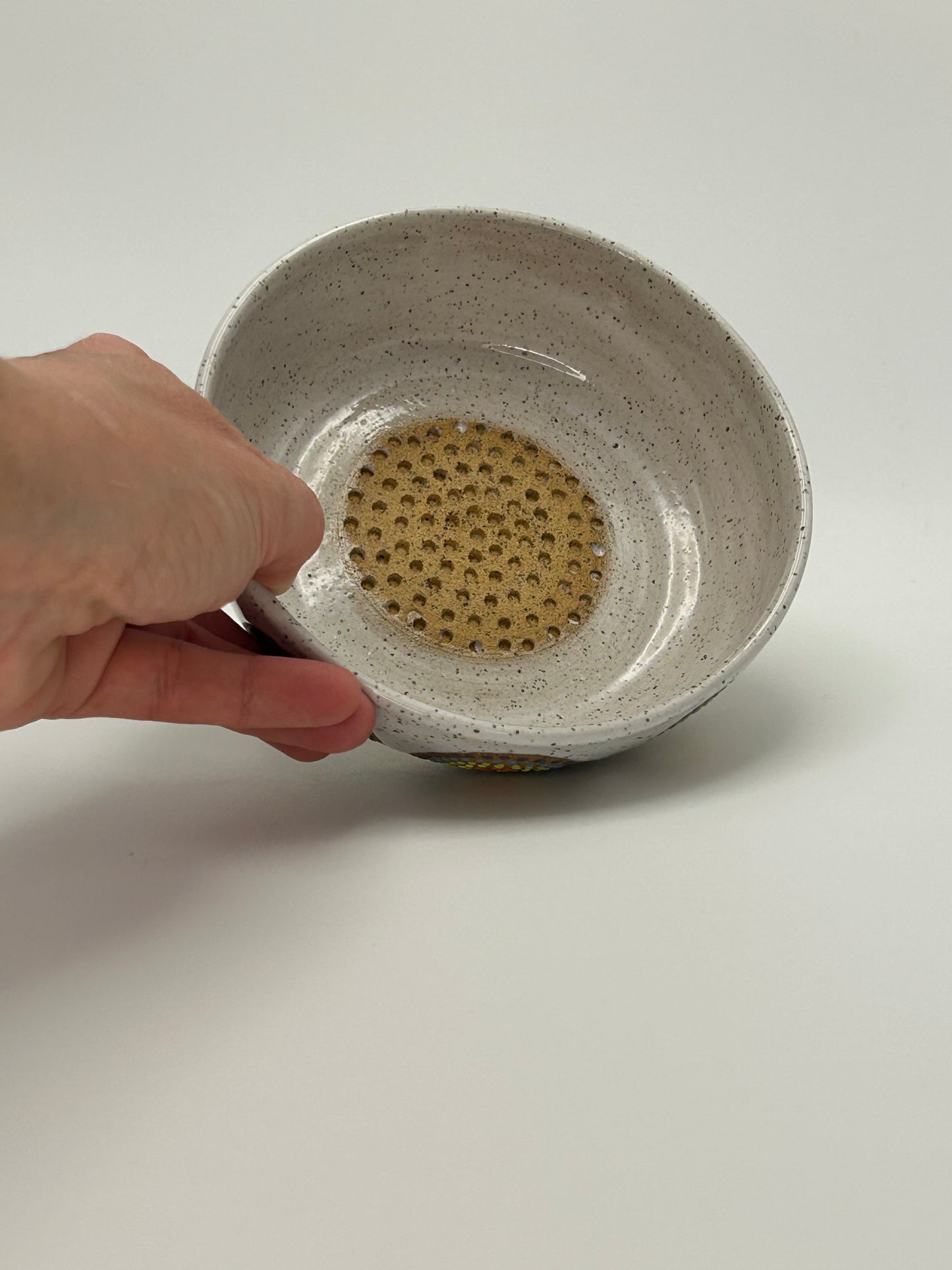 Rainbow circles garlic bowl