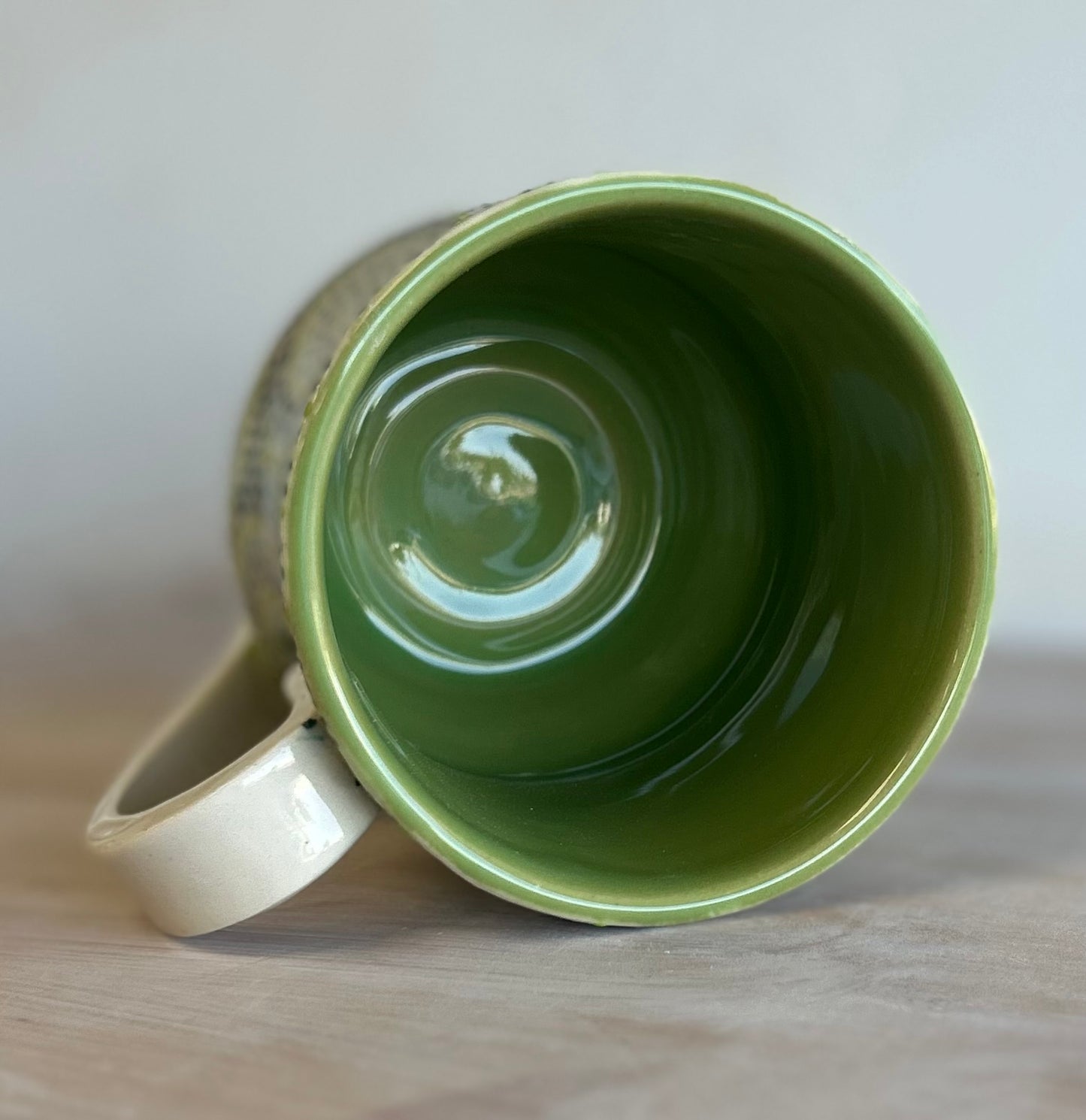 Green Circles bell Mug