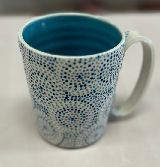 Blue circles mug