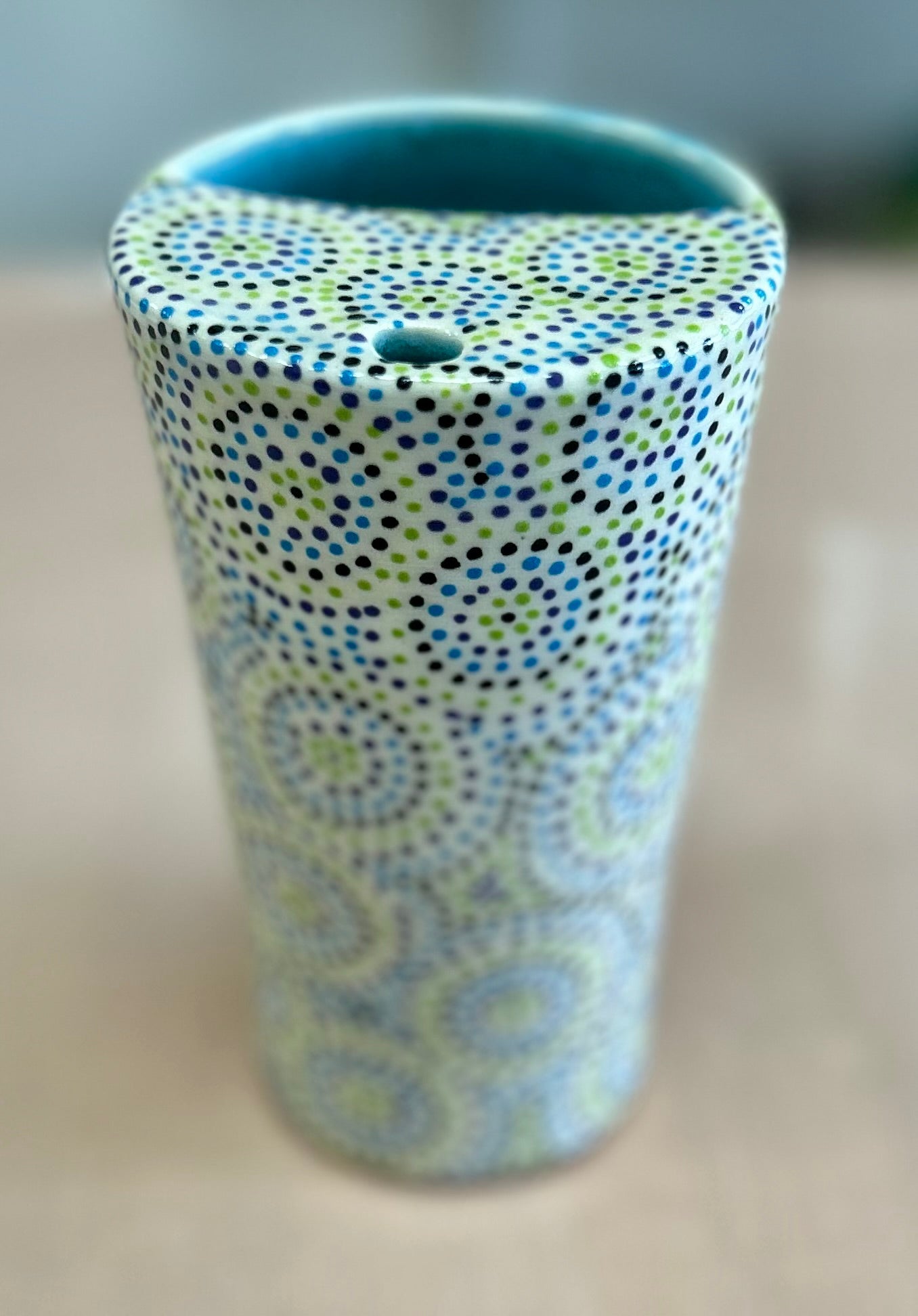 Blue and green circles travel tumbler