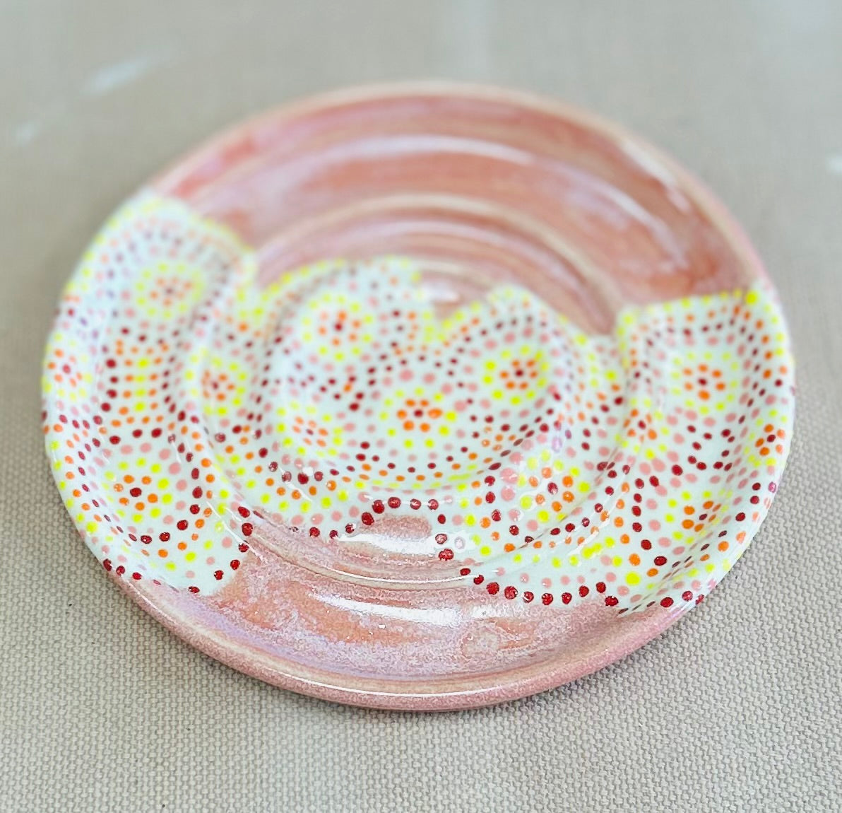 Sunshine circles soap dish