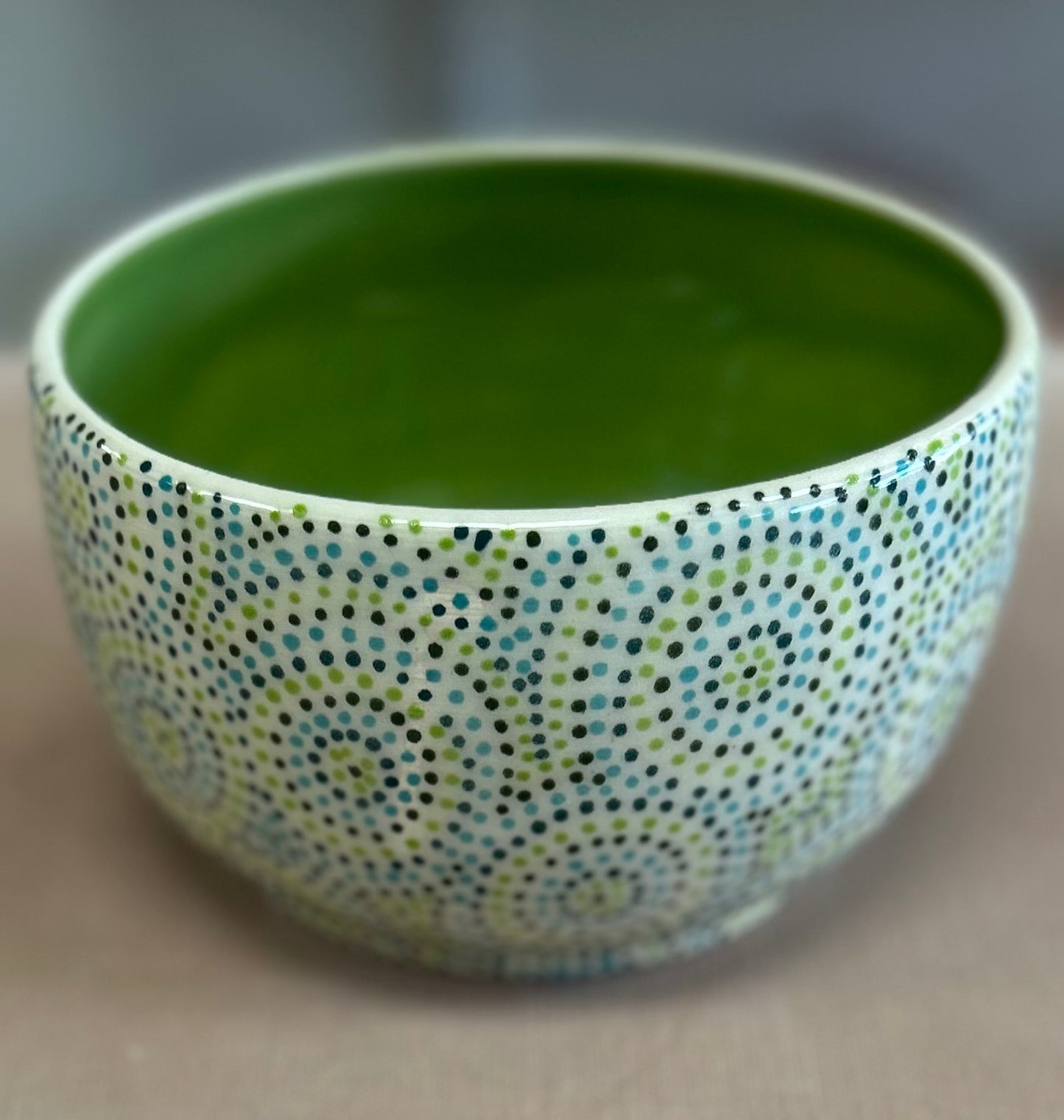 Green circles cereal bowl