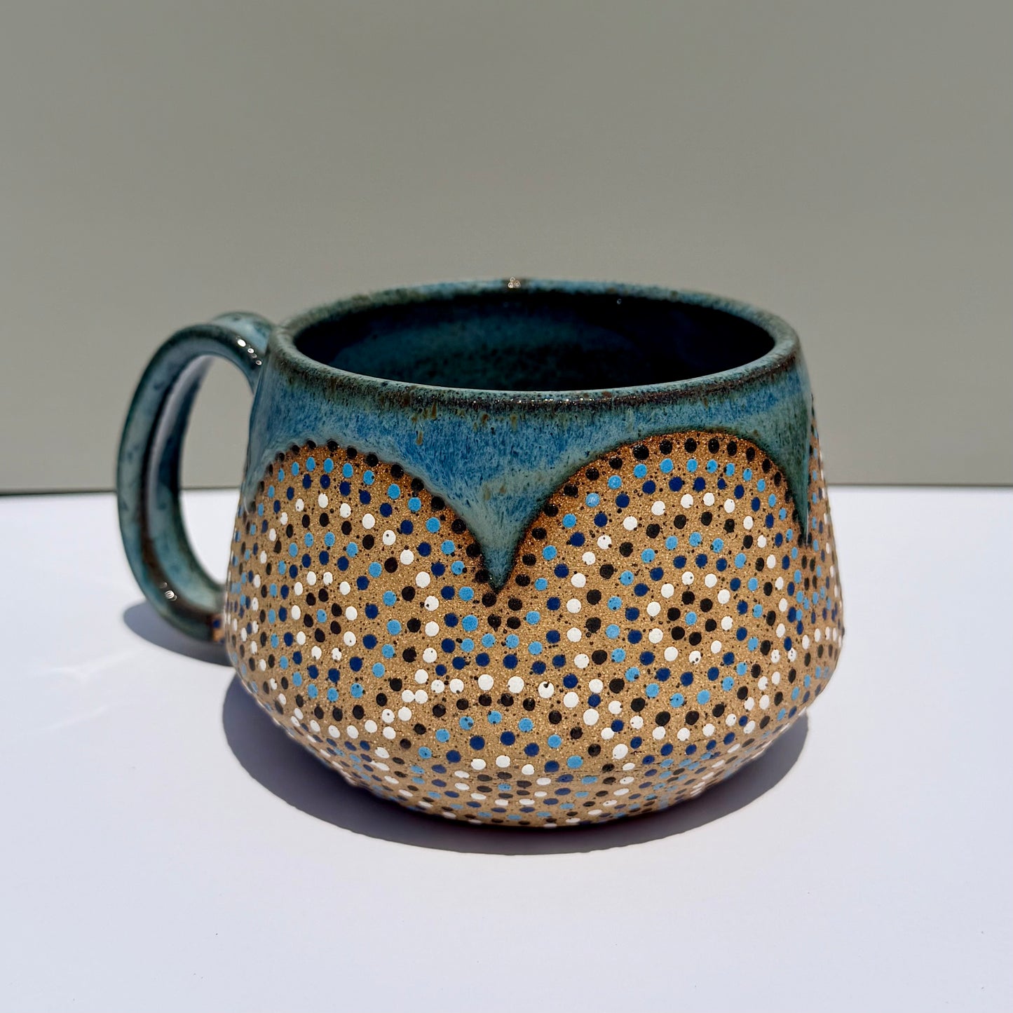 Blue circles mug