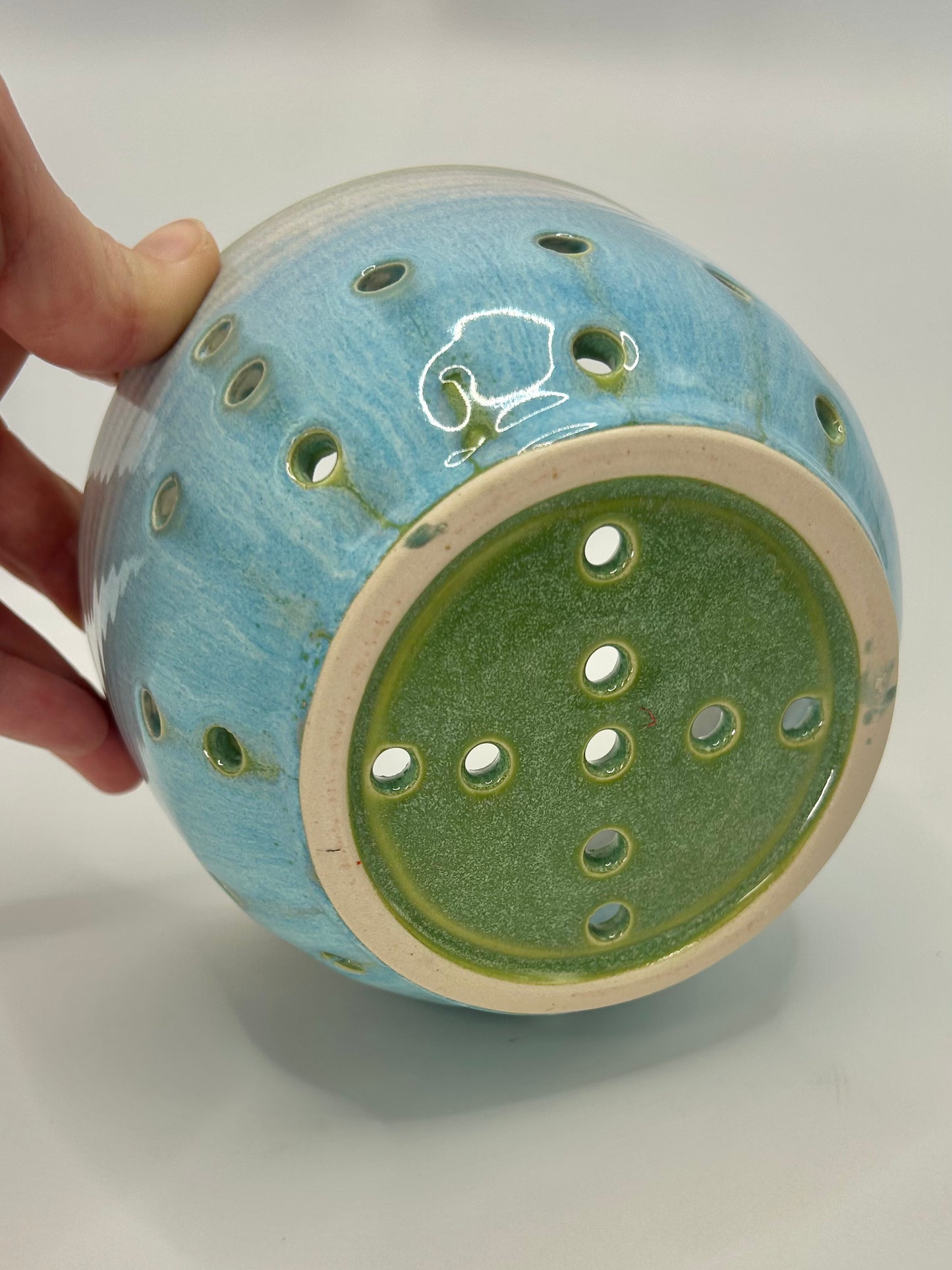 Turquoise berry bowl