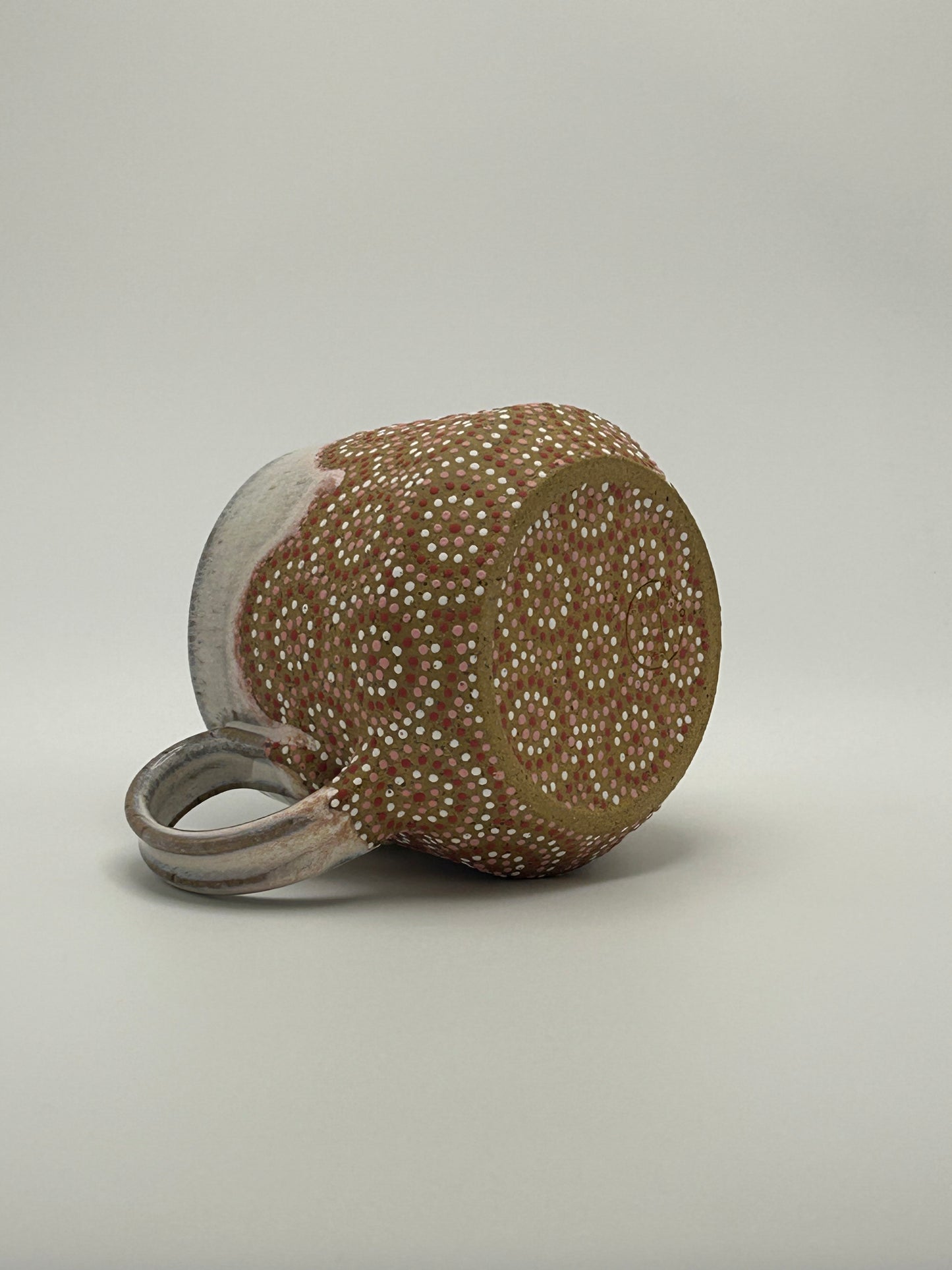 Pink circles mug
